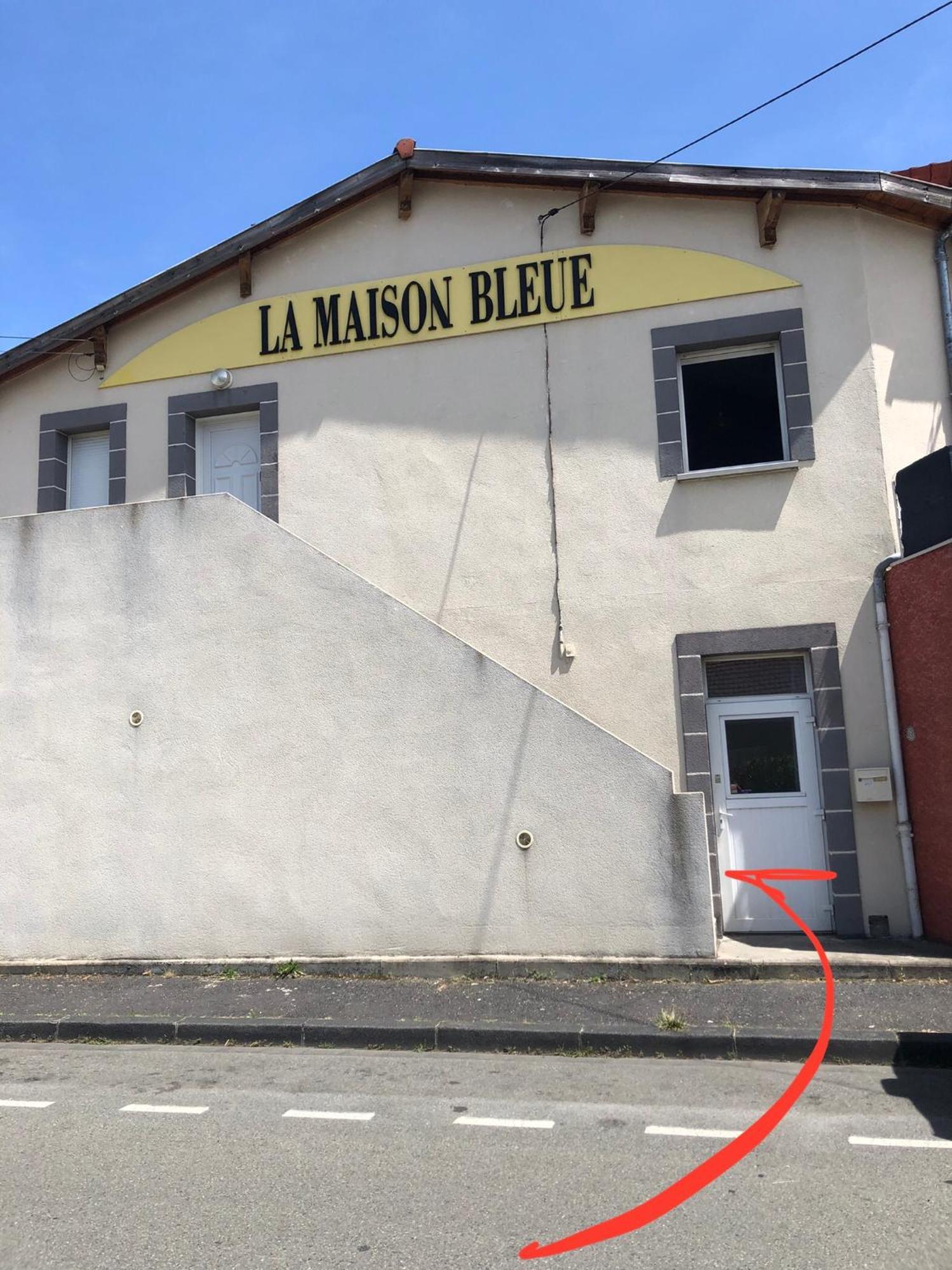 Appartement lumineux avec grande terrasse couverte Clermont-Ferrand Extérieur photo